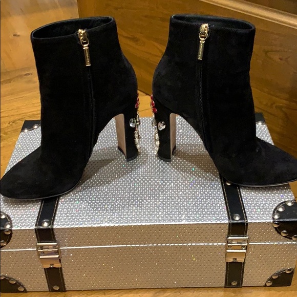 Gorgeous Dolce & Gabbana rhinestone booties - Picture 7 of 7